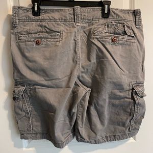 Hollister Cargo Shorts Gray SZ 36